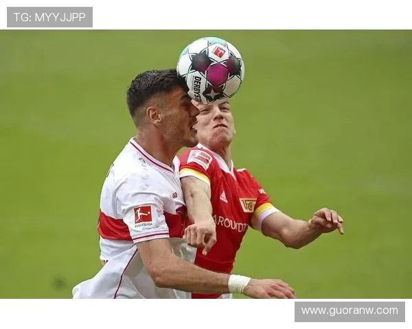 斯图加特与美因茨半场战成1比1 双方争夺激烈形成平局